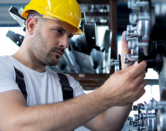 V.S. Works, Metallbau, Dienstleistungen, Schweißarbeiten, Metallverarbeitung, Reparaturen, Instandhaltung, Schlosserei, Oyten